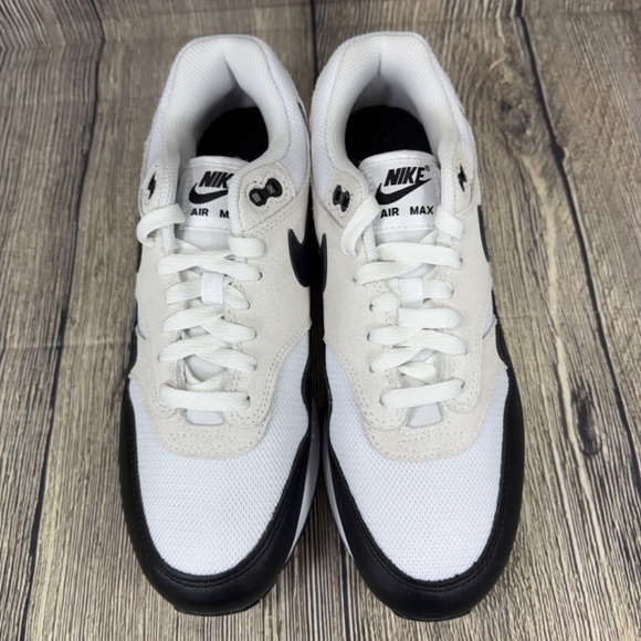 Nike Air Max 1 Essential Summit White/Black Mens sizes FZ5808-101 - Picture 5 of 8